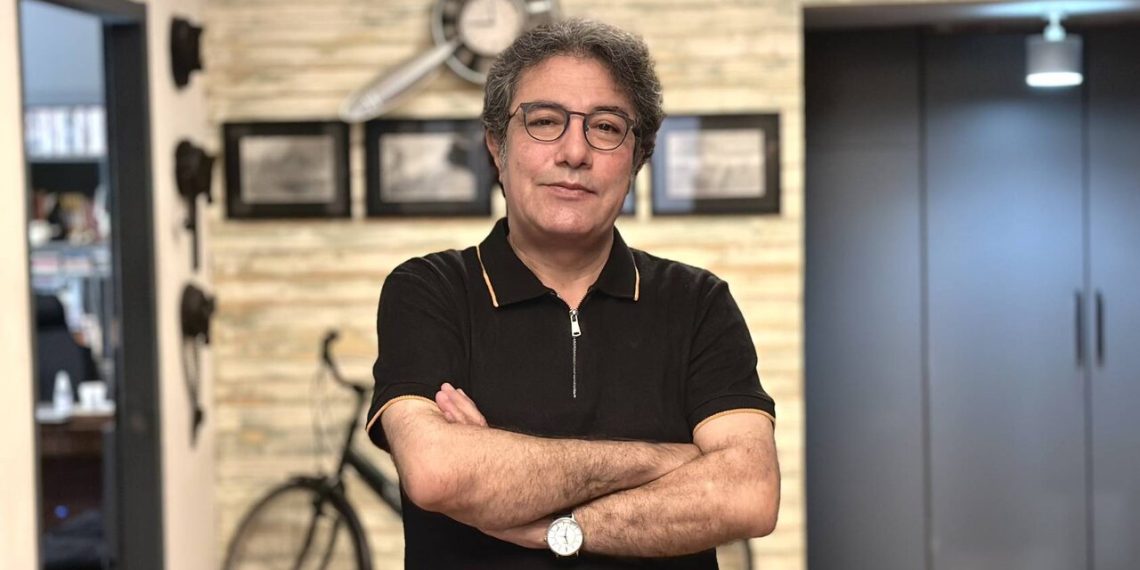 خبرهایی از برهانی‌مرند، آشا محرابی، مهین تجدد و تمدید حقیقت